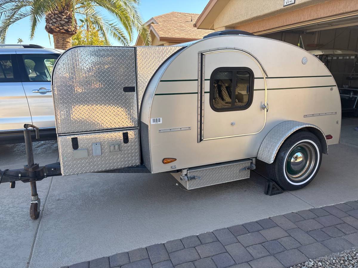Jeep Gladiator New (To Me) Teardrop 01