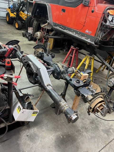 Jeep Gladiator Got bored, decided to build a semi float 60 rear axle IMG_7972