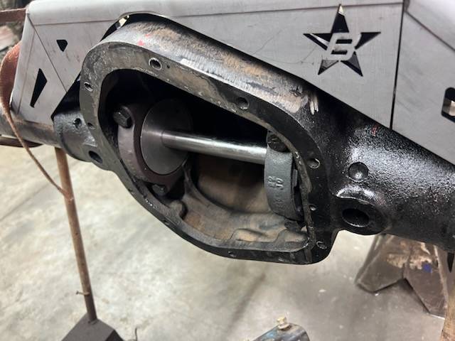 Jeep Gladiator Got bored, decided to build a semi float 60 rear axle IMG_7971