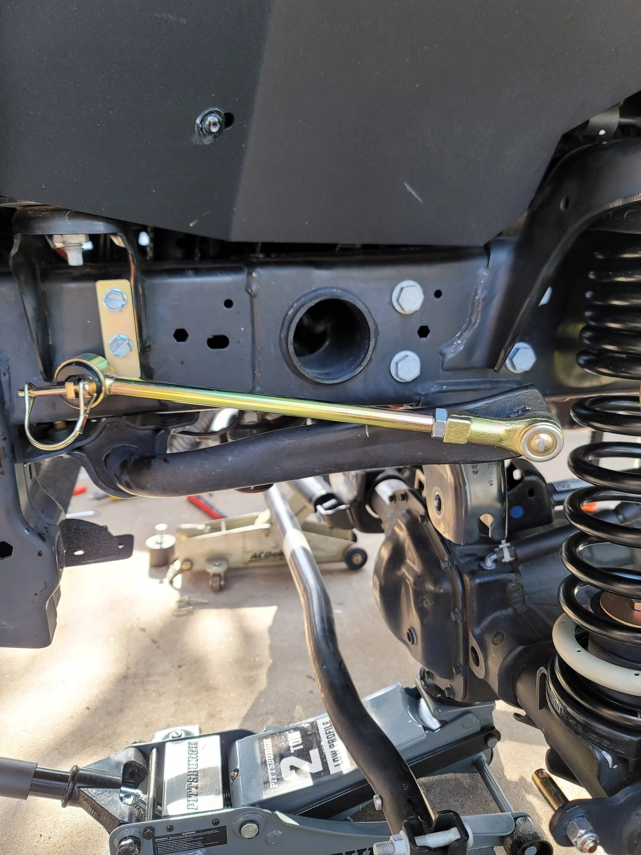 Jeep Gladiator MetalCloak to the rescue...Greg's '23 Willys JT 52OPcfD