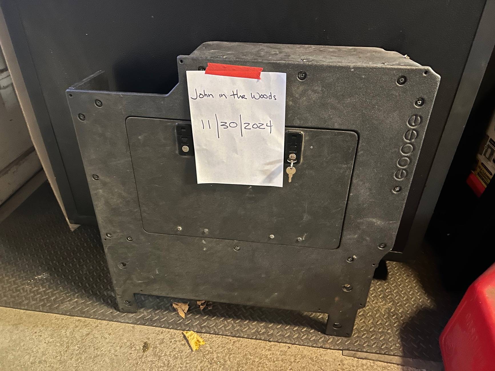 Jeep Gladiator Goose Gear 60 rear seat delete $250 OBO IMG_8208