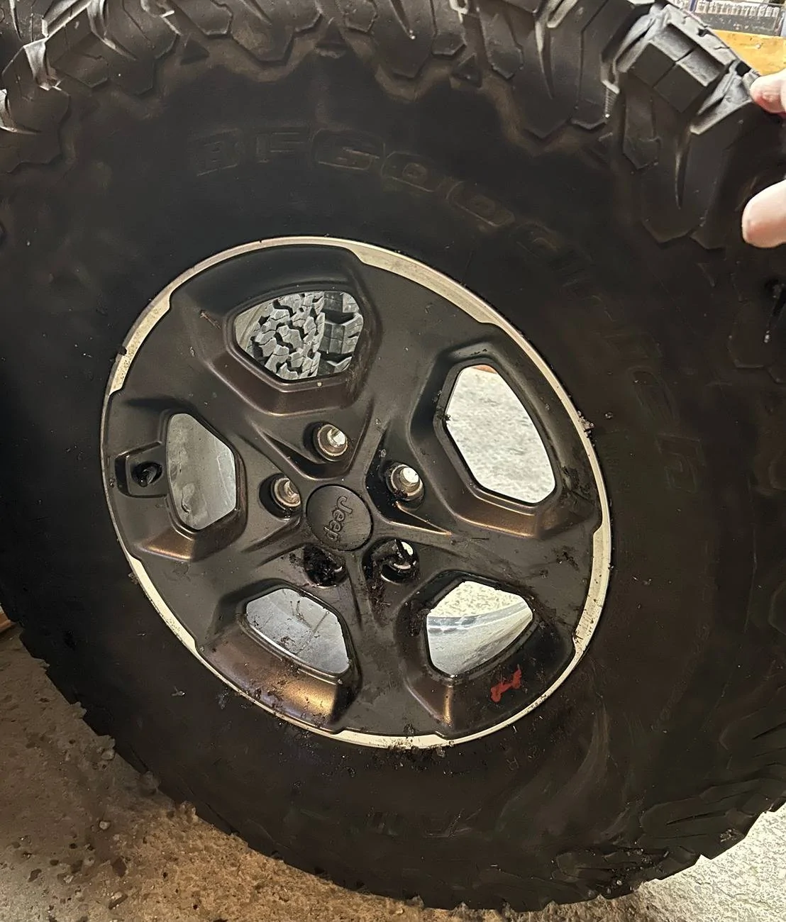 Jeep Gladiator PRICE DROP - 21 Rubi wheels + spare 35" KO2s $400 OBO IMG_8218