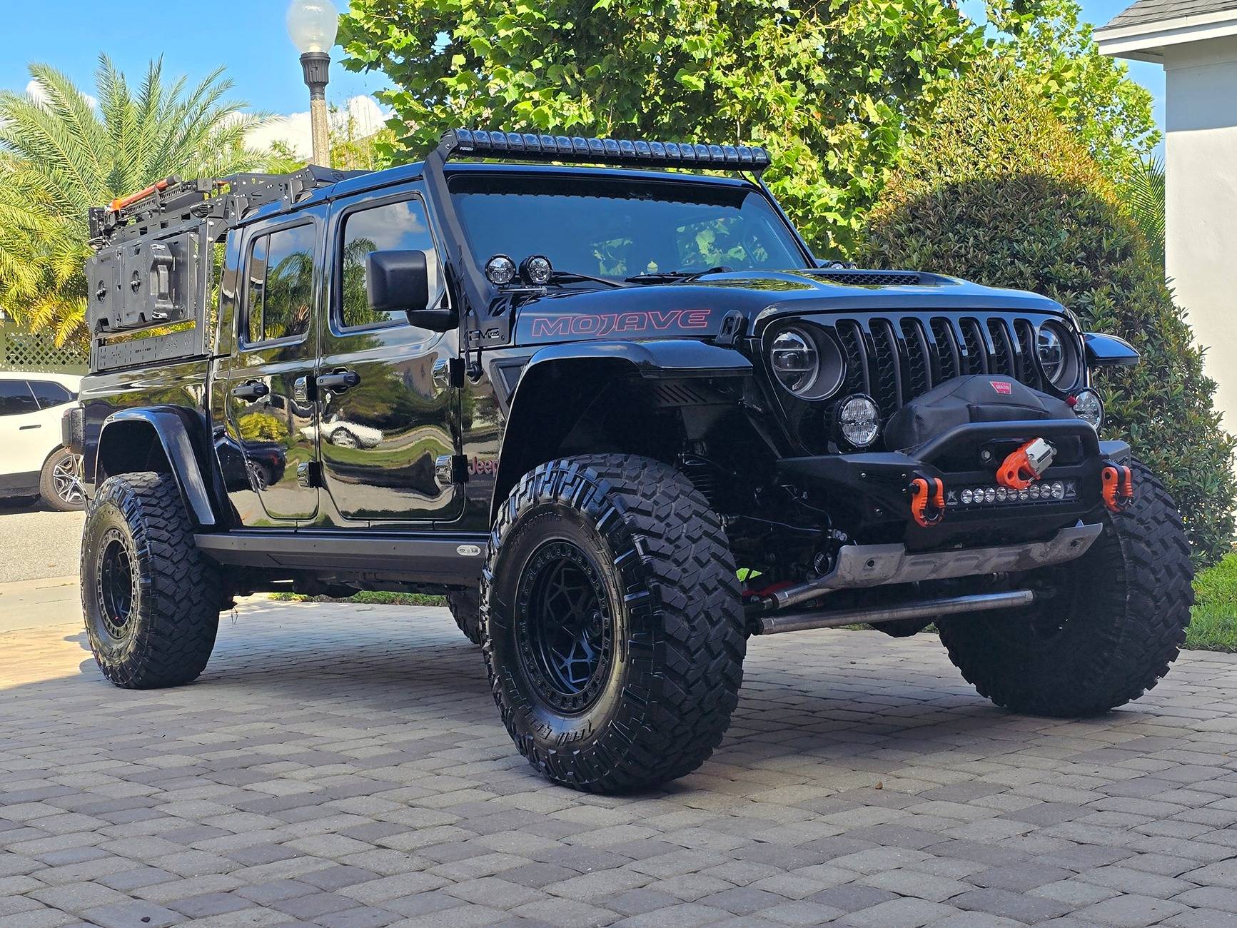 Jeep Gladiator 2022 Jeep Gladiator Mojave LOADED $49,995 20240930_163239