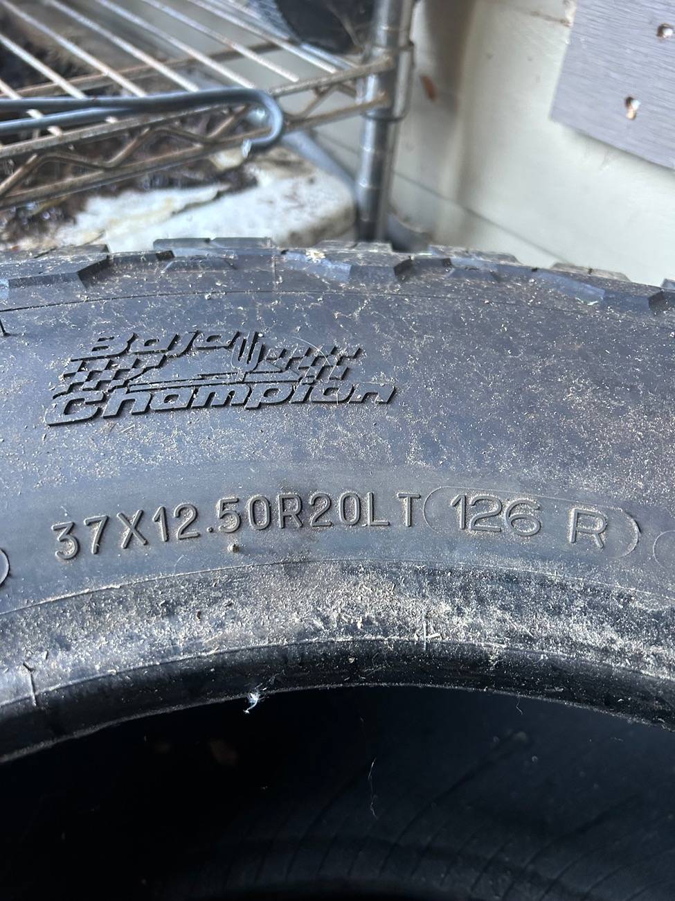 Jeep Gladiator 4 BFGoodrich KO2 37x12.50R20 IMG_1527