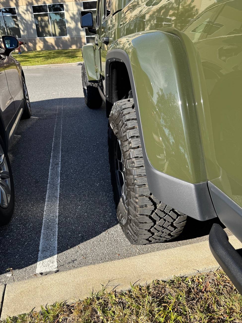 Jeep Gladiator Please help pick the right tires IMG_3536