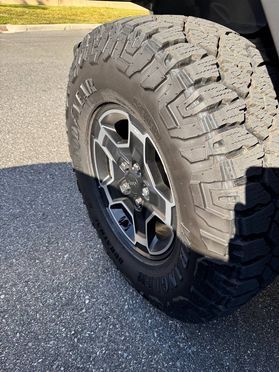 Jeep Gladiator Please help pick the right tires IMG_3534