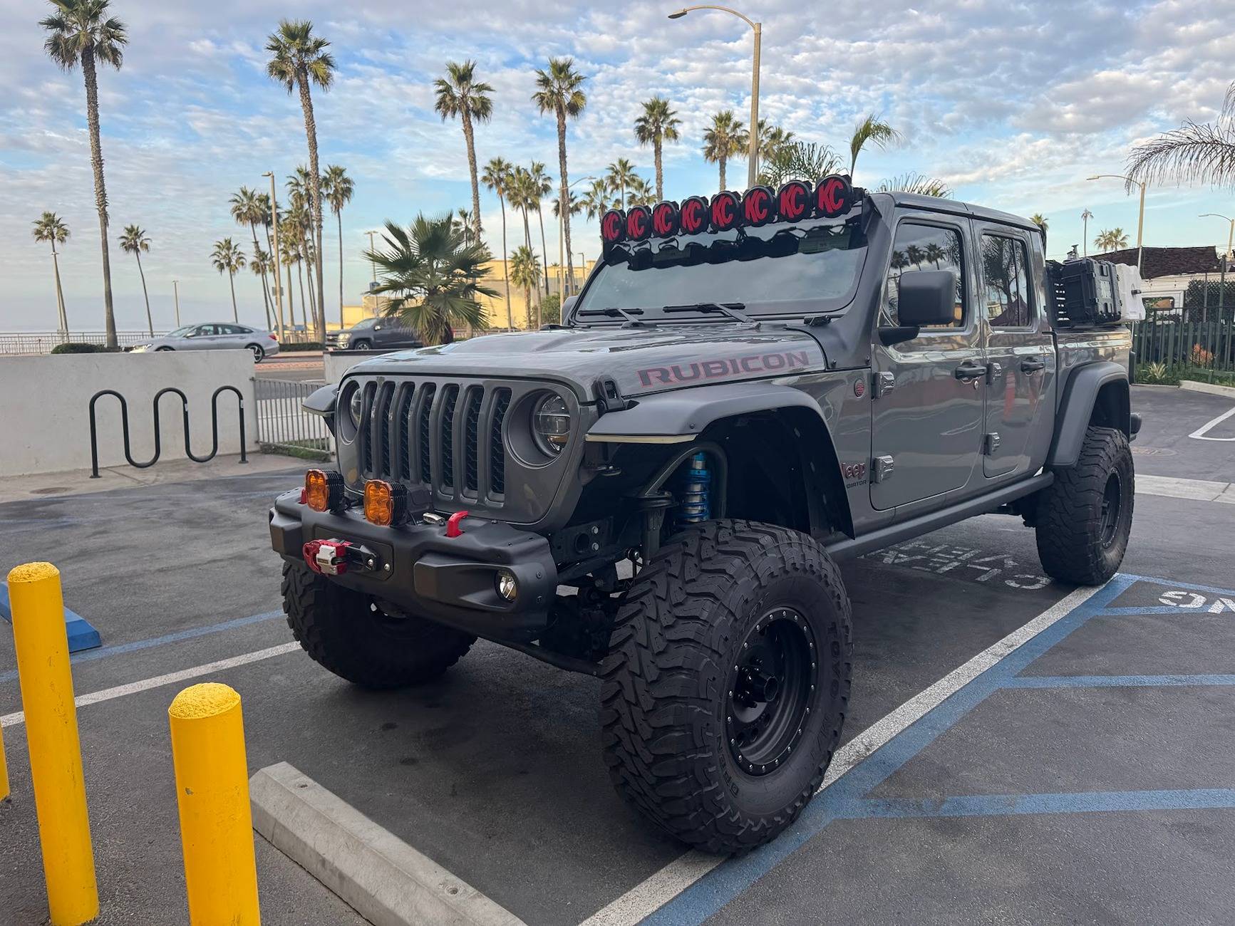 Jeep Gladiator STING GRAY Gladiator JT Club IMG_7265