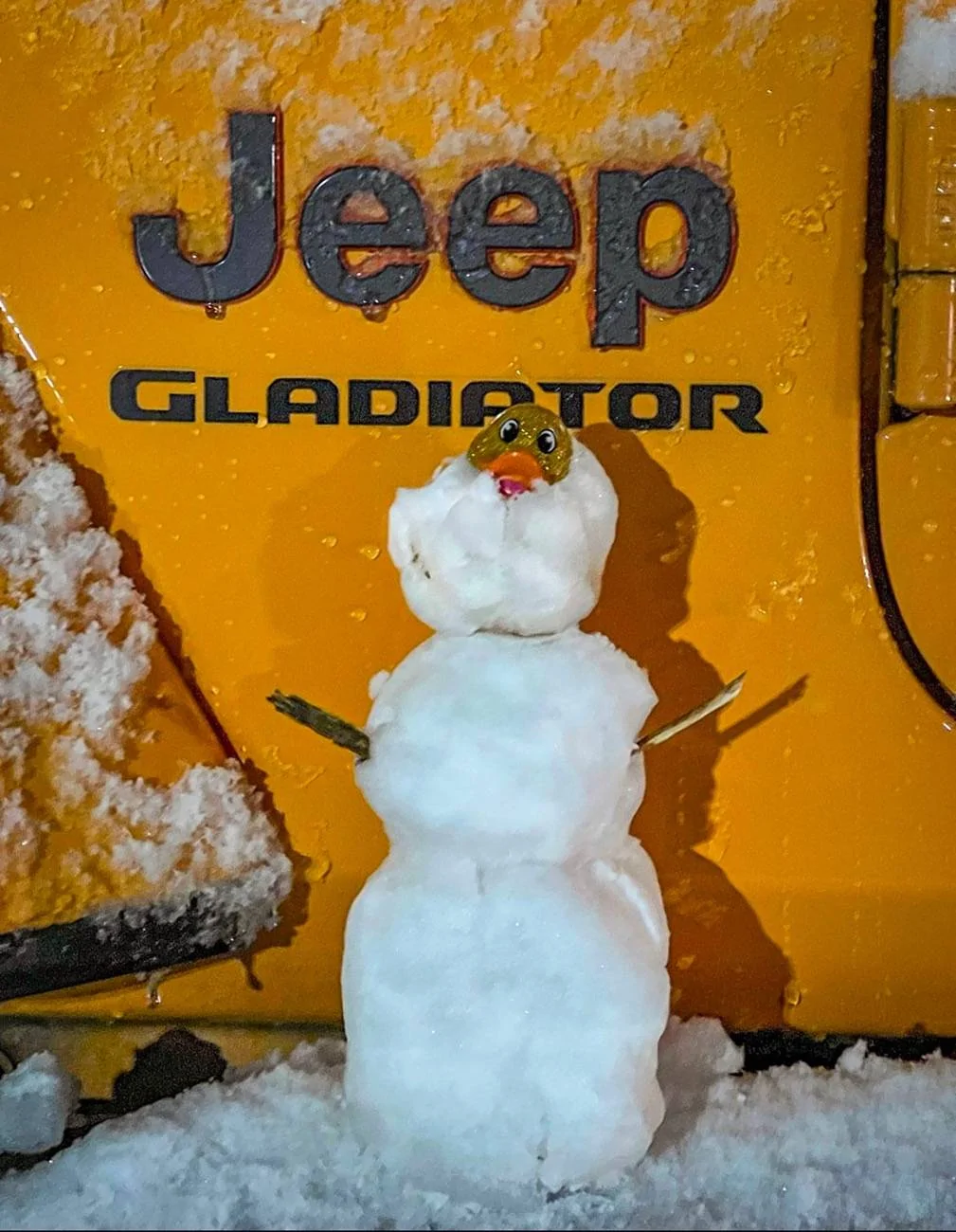 Jeep Gladiator Hella Yella JT IMG_1943