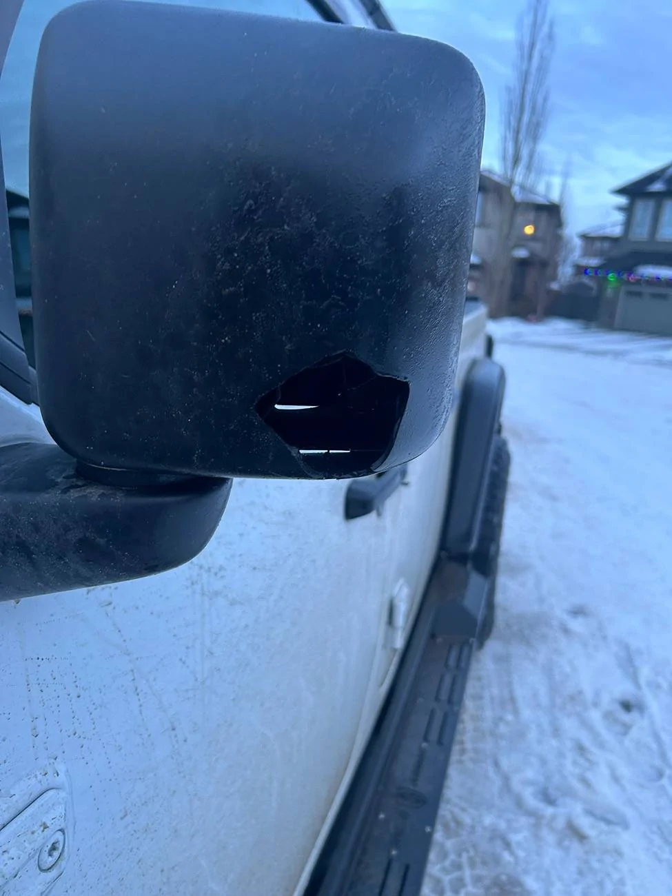 Jeep Gladiator Mirror caps - replacement recommendations? IMG_8392