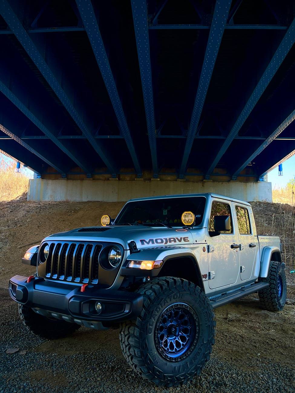 Jeep Gladiator Gladiator Glamour Shots 7E302E86-4EFF-40CC-BF8B-D4FD6D29840F