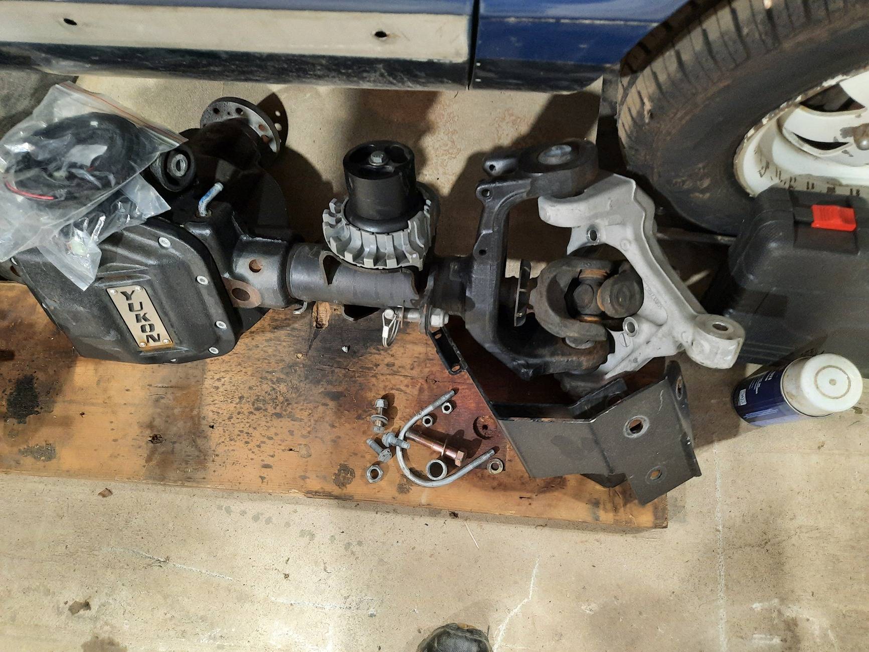 Jeep Gladiator 2022 Gladiator Rubicon M220 and M210 Axles 5.38 E lockers ax2