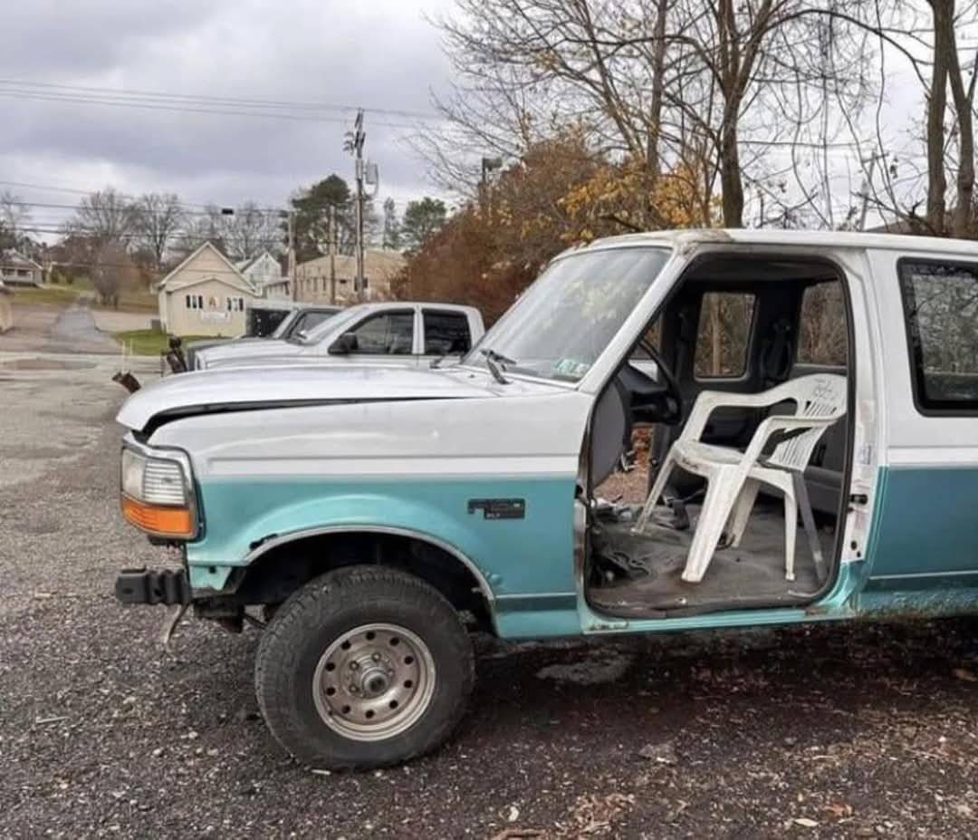 Jeep Gladiator O z4rzxg7npoja