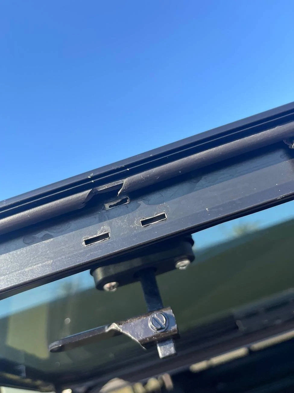 Jeep Gladiator ARE camper shell lack of QC- - update! IMG_0450