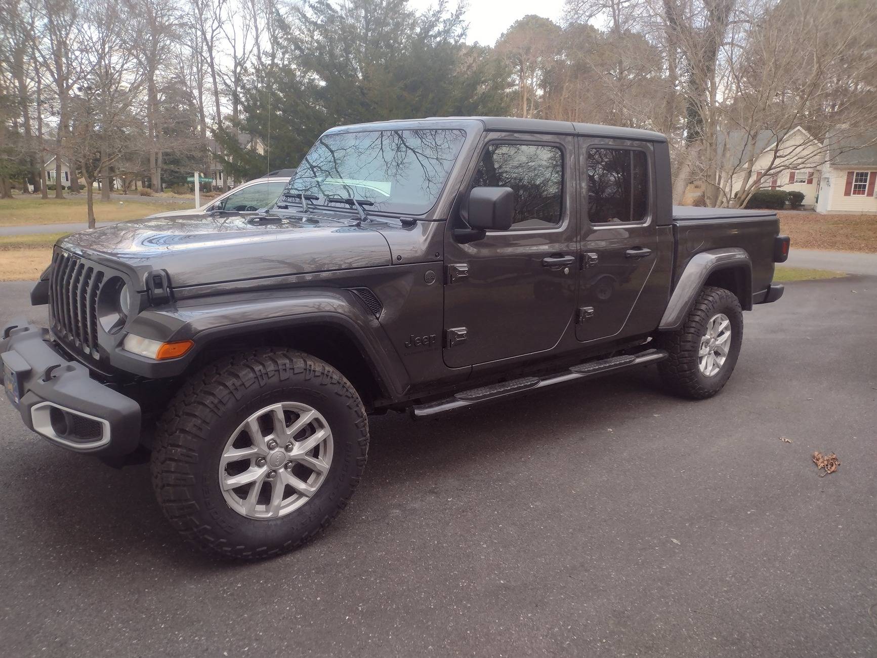 Jeep Gladiator All Terrain tires vs "Highway Terrain" tires IMG_20231224_155029454 (2)