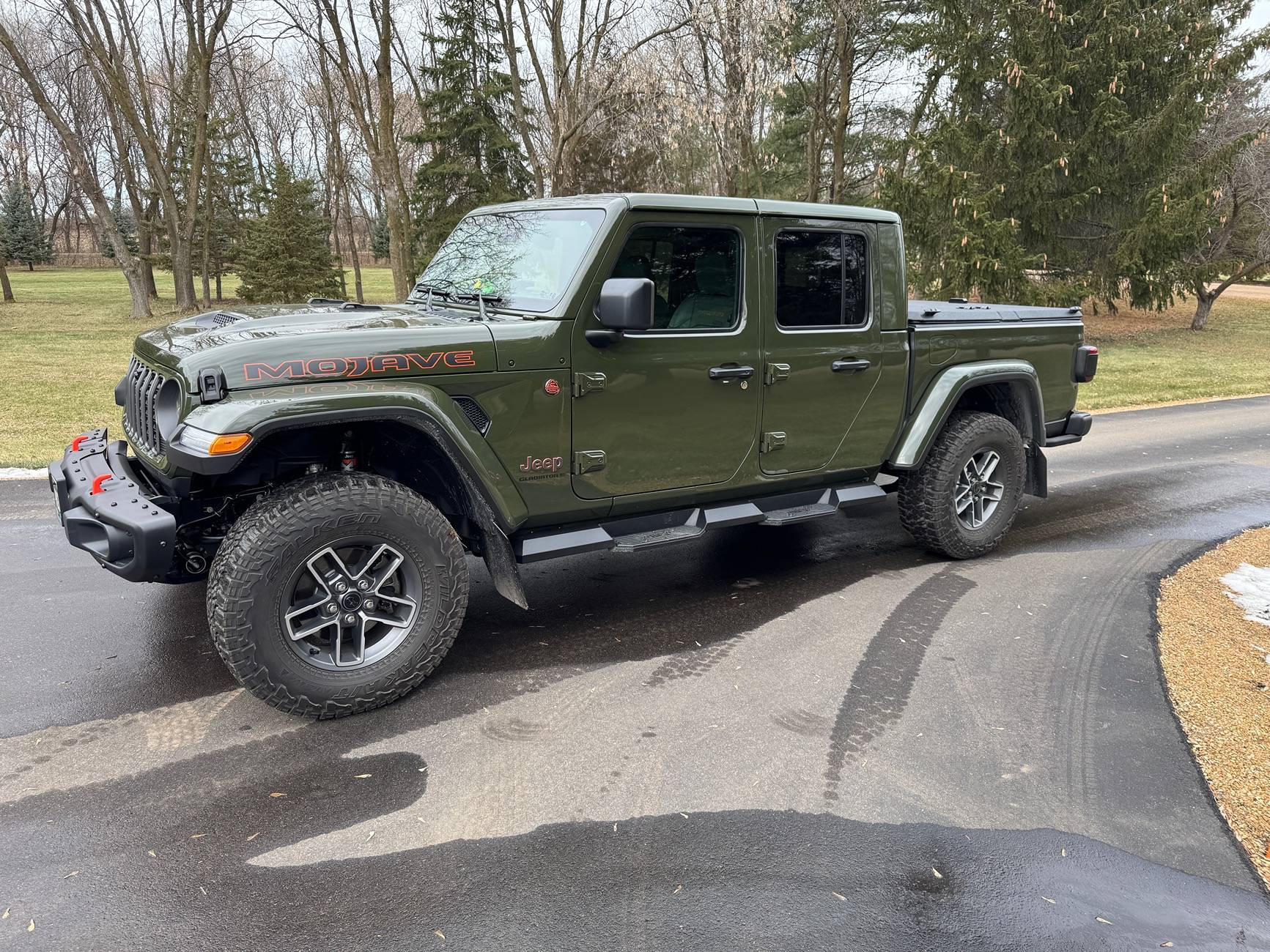 Jeep Gladiator DiamondBack Covers | General Thread IMG_8714.JPG