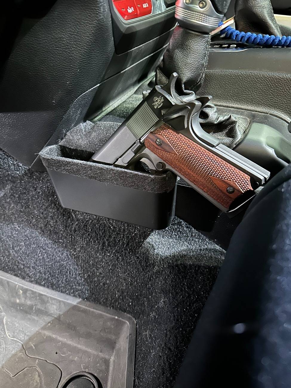 Jeep Gladiator At-The-Ready pistol mount [⚠️ ADMIN WARNING: Storage / Mount Talk Only -- No Glorification, States, Laws, Permits, Politics or Usage Discussions] IMG_3826