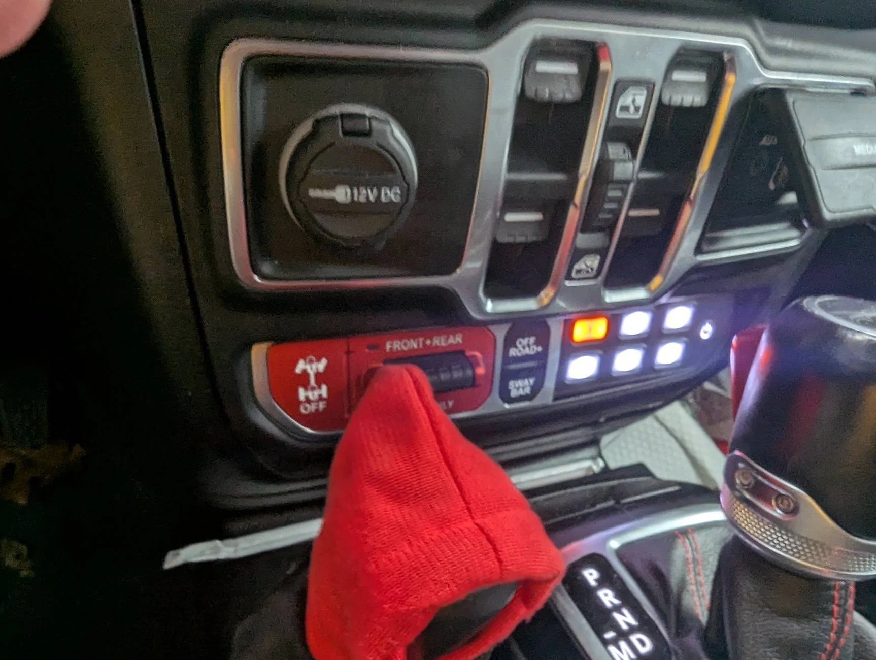 Jeep Gladiator Switch panel time. PXL_20241214_205251293