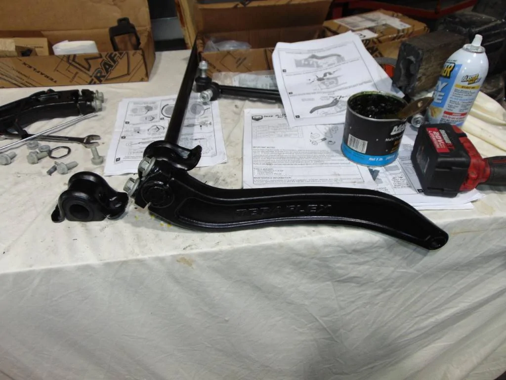 Jeep Gladiator 2022 AEV Gladiator Rubicon build DSC02858 (Medium)