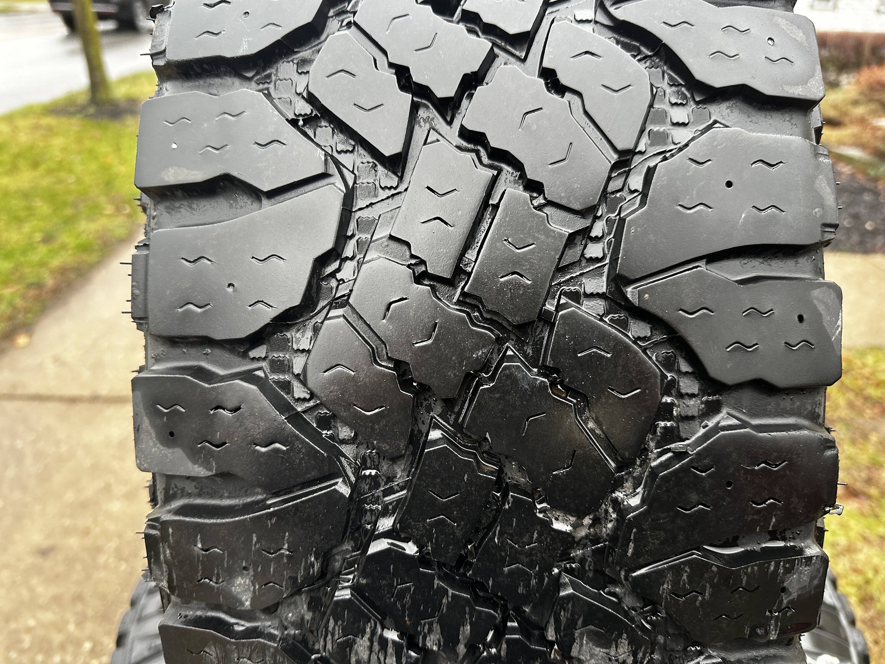 Jeep Gladiator 4 Goodyear Duratrac 285/70R17 IMG_2030