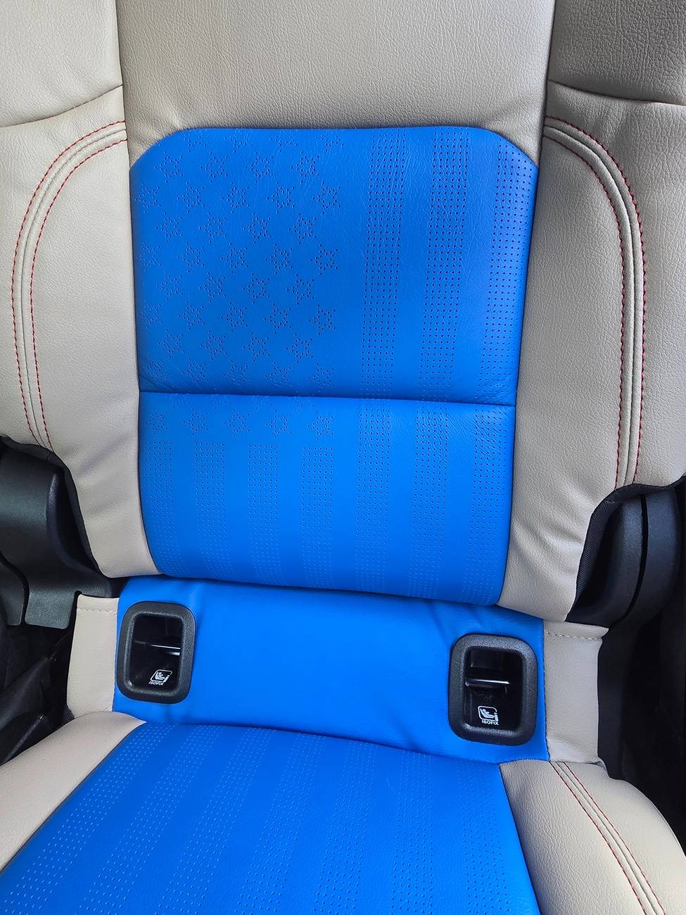 Jeep Gladiator Just got news Katzkins installed 20241218_113904