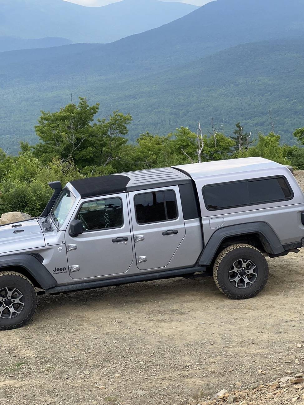 Jeep Gladiator Sunrider Premium Black Twill - $500 IMG_2621