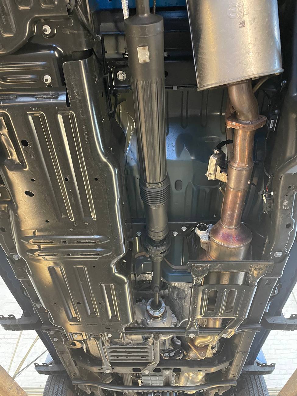 Jeep Gladiator Rust under 2024 Gladiator with 90 miles it, on dealer lot. Pics below. IMG_2020.JPG