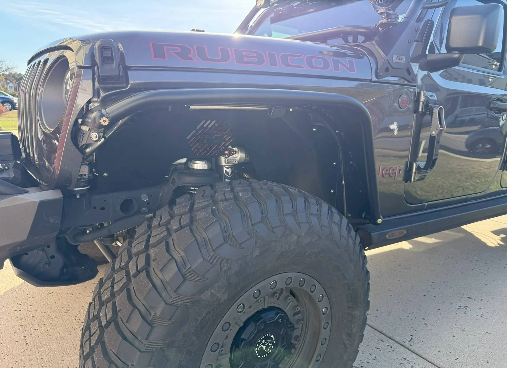 Jeep Gladiator Metalcloak Fender and Inner Fenders with TeraFlex Rear Forged Sway Bar Kit and Falcon Shocks Installed Front