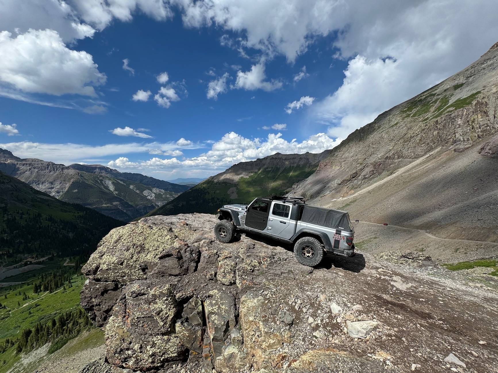 Jeep Gladiator Free Christmas Giveaway! Screen Protectors by Screen Protech IMG_3795