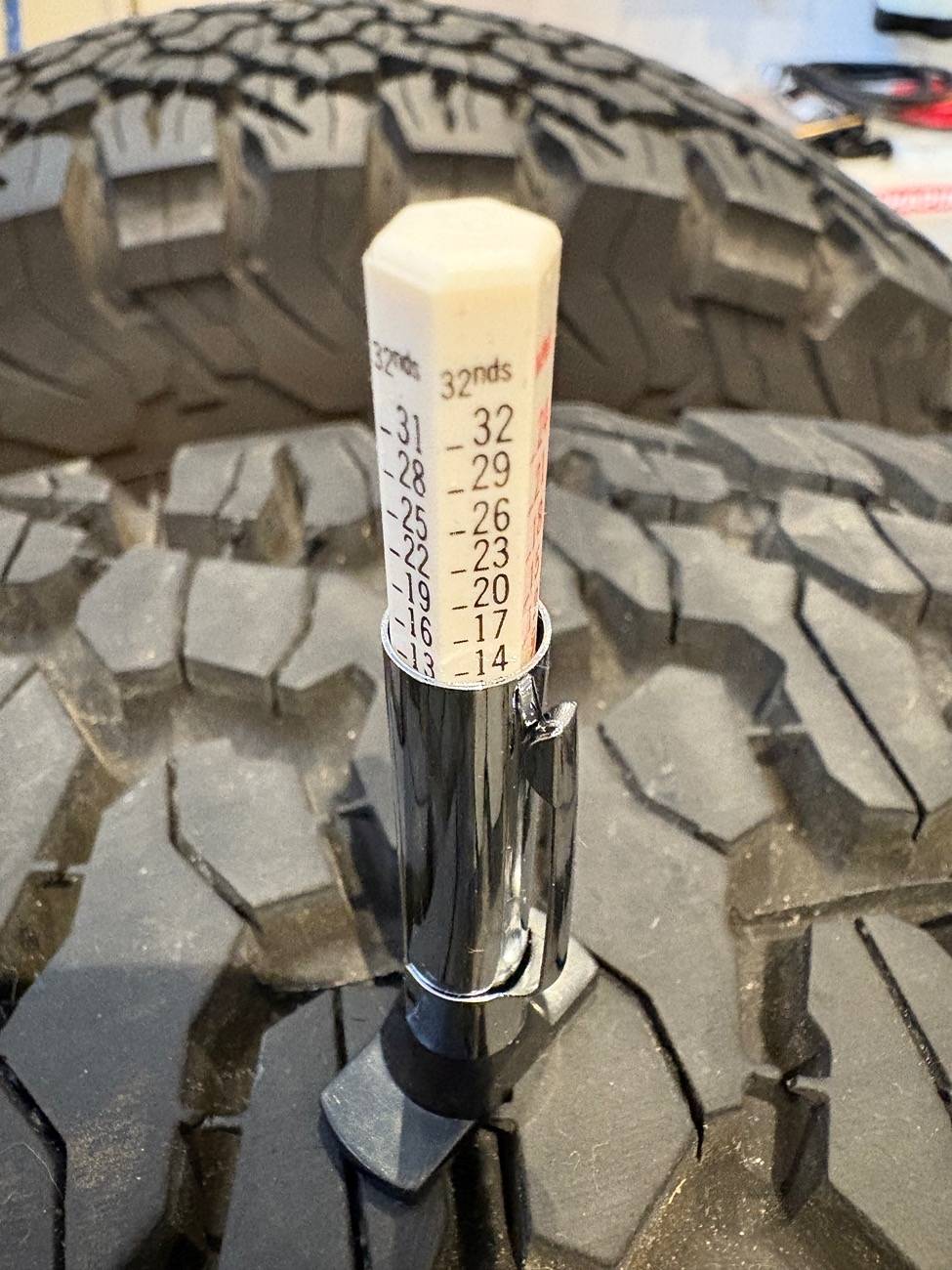 Jeep Gladiator BF Goodrich KO2 - 37x12.5r17 - Set of 5 IMG_0077