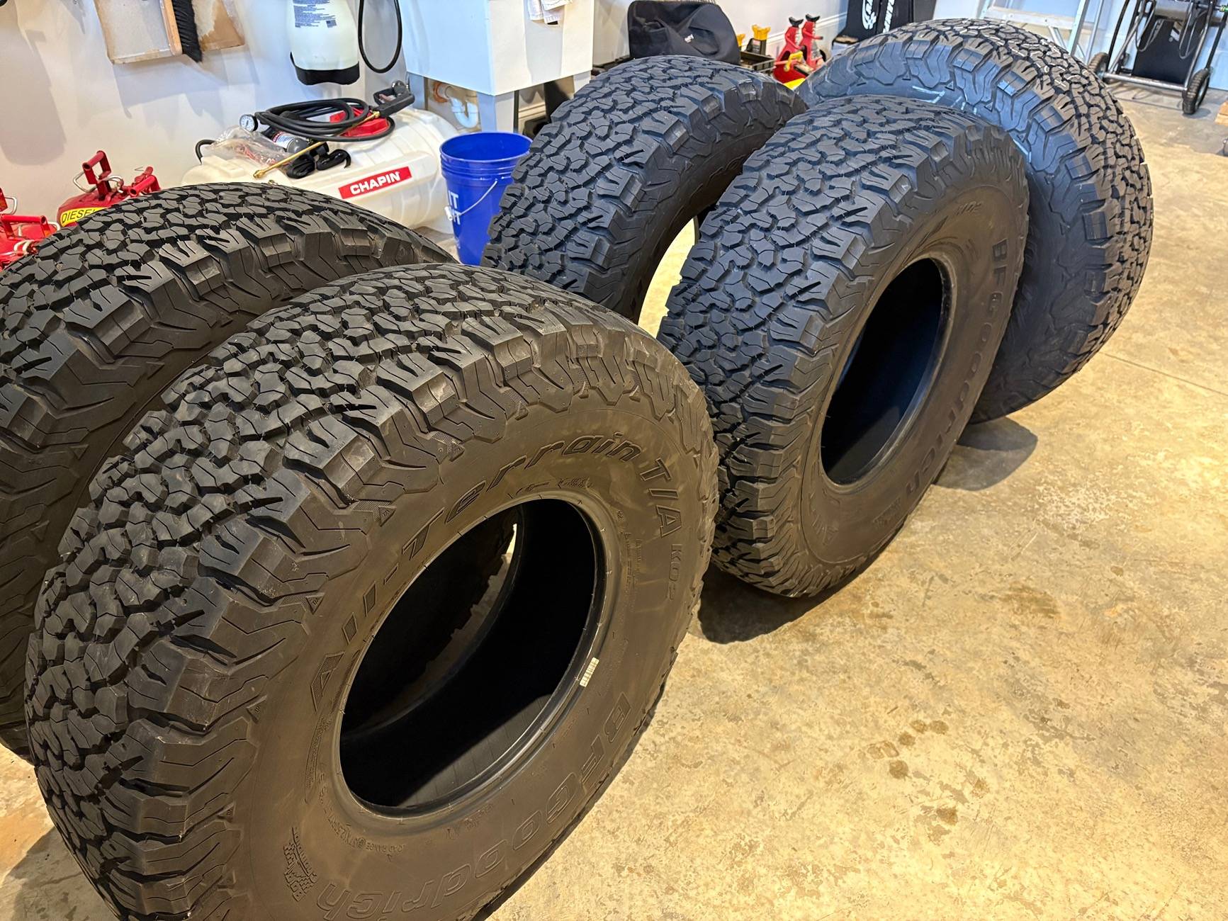Jeep Gladiator BF Goodrich KO2 - 37x12.5r17 - Set of 5 IMG_0067