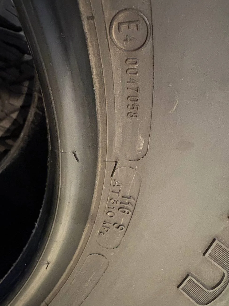 Jeep Gladiator BF Goodrich KO2 - 37x12.5r17 - Set of 5 IMG_0089