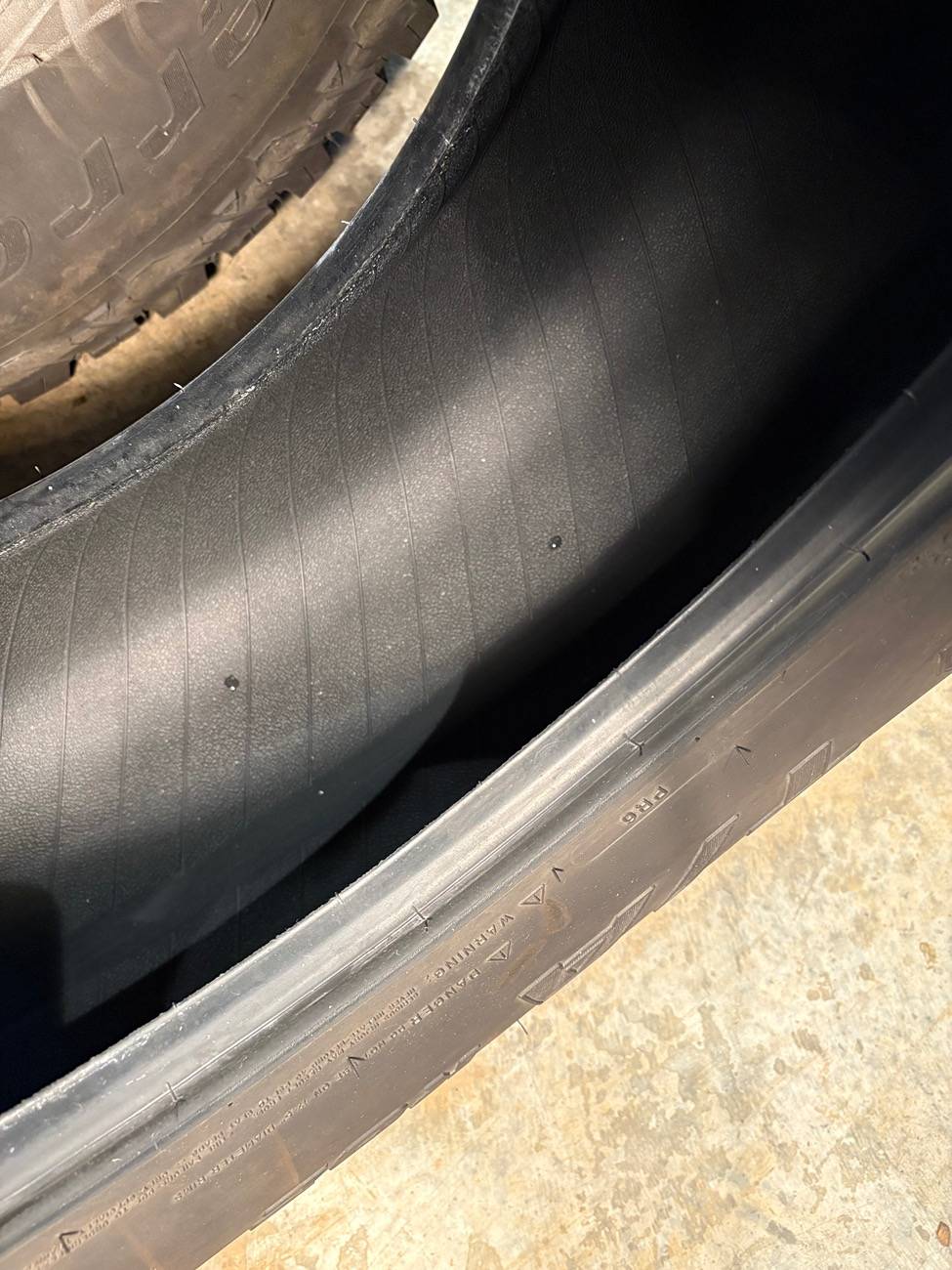 Jeep Gladiator BF Goodrich KO2 - 37x12.5r17 - Set of 5 IMG_0095