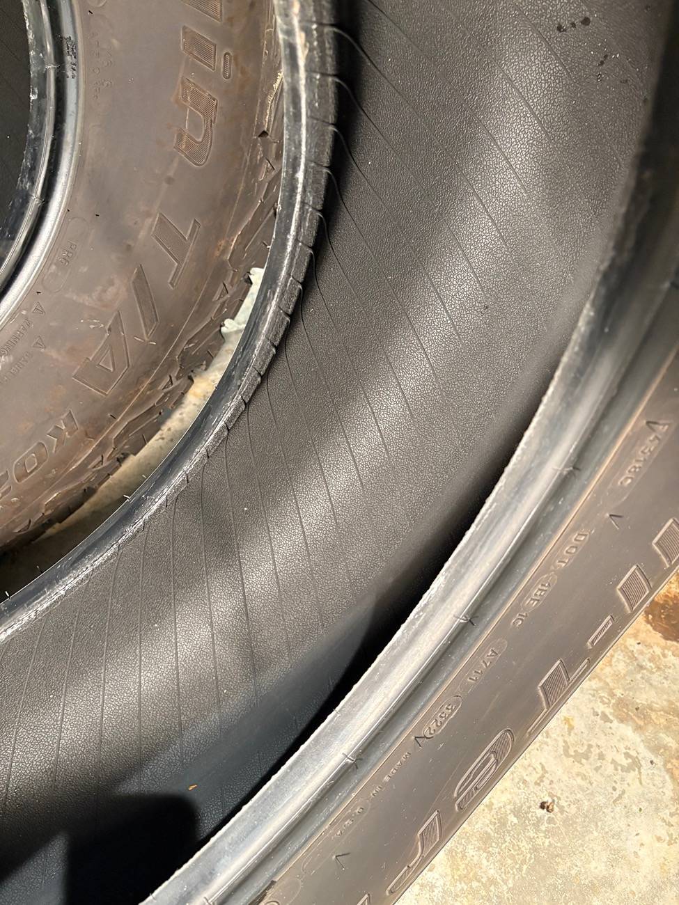 Jeep Gladiator BF Goodrich KO2 - 37x12.5r17 - Set of 5 IMG_0096