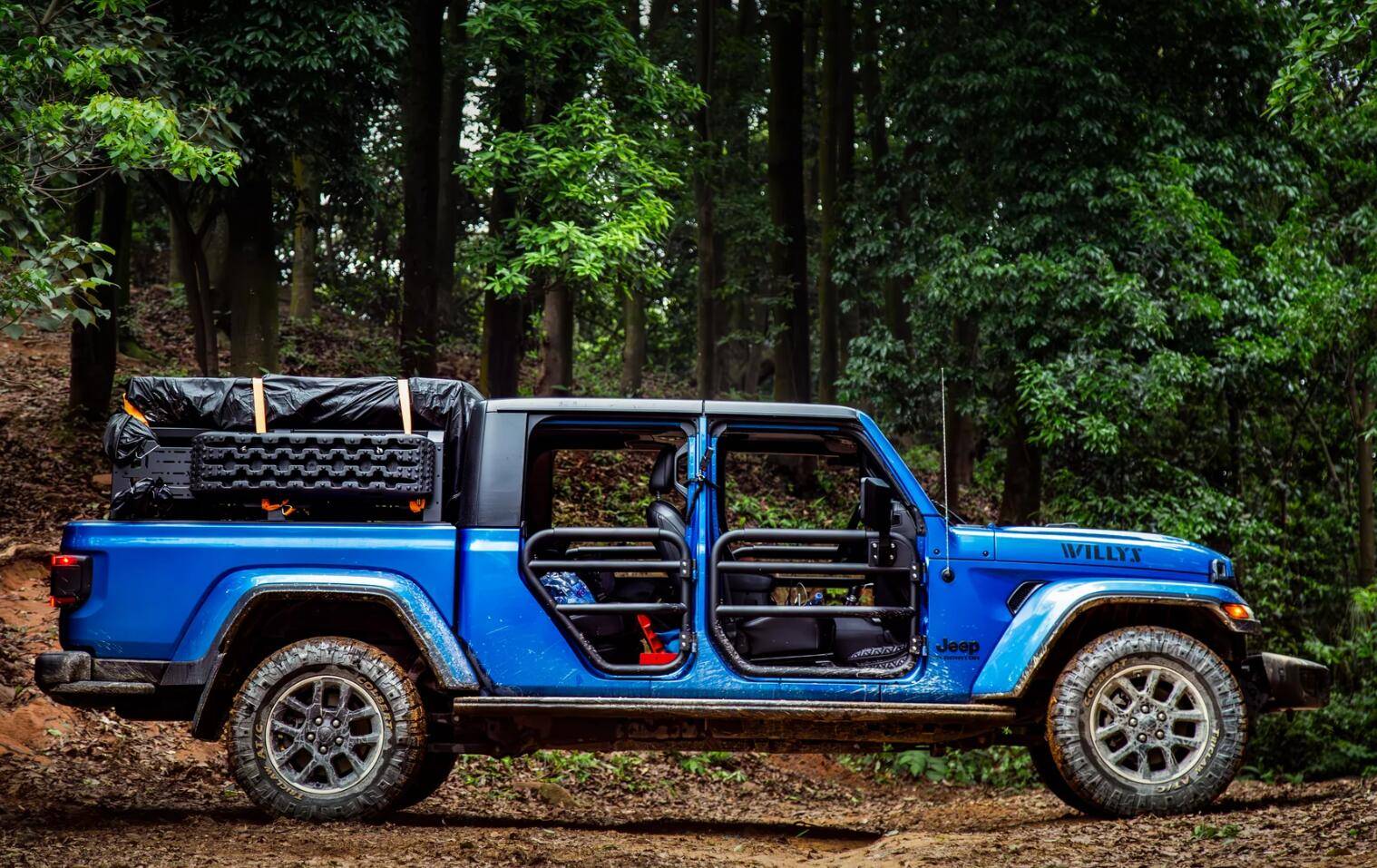 Jeep Gladiator The Philistine thread - non-lifted Gladiators and not likely to be, either 1735054985458-qk