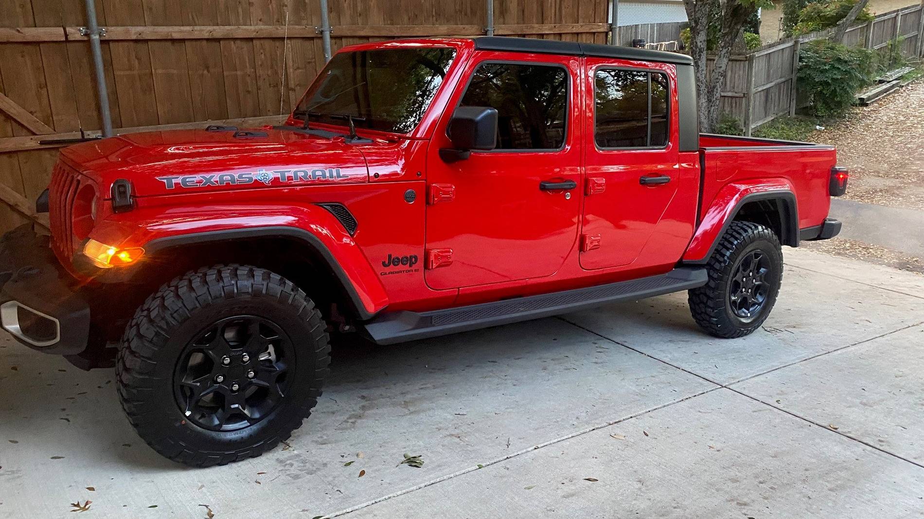 Jeep Gladiator Free Christmas Giveaway! Screen Protectors by Screen Protech Jeep front side view