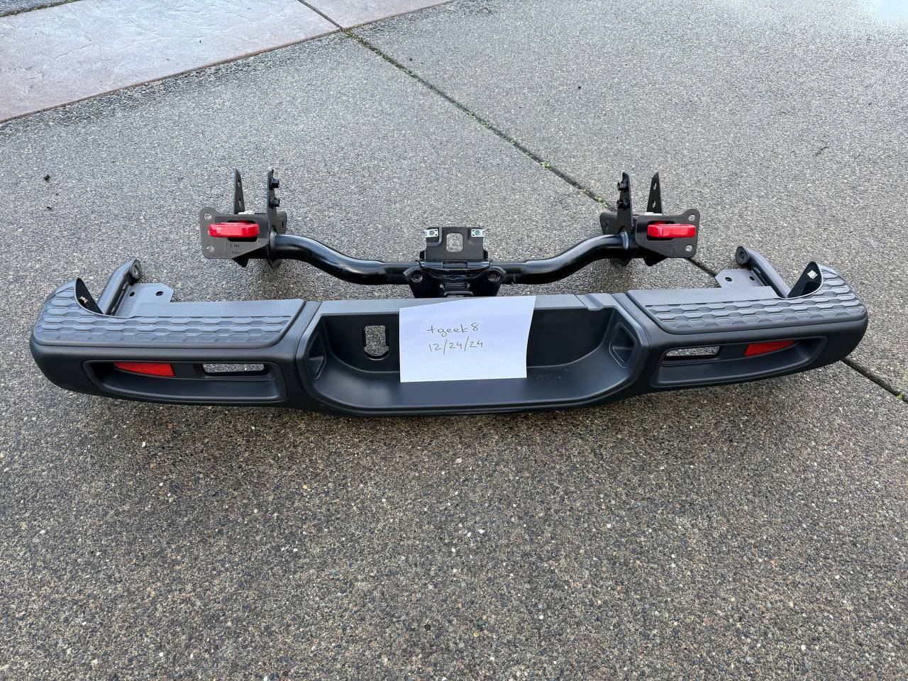 Jeep Gladiator Jeep Gladiator Rubicon Steel Rear bumper w/hitch - $500 photo_5143433451511328322_y