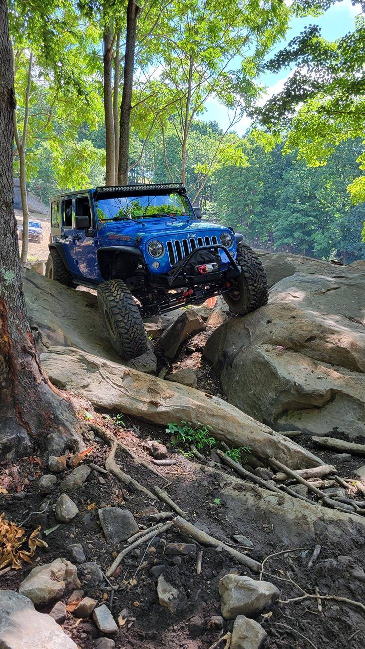 Jeep Gladiator JK  vs JT/JL  who had the most problematic electrical issues 20240706_102346
