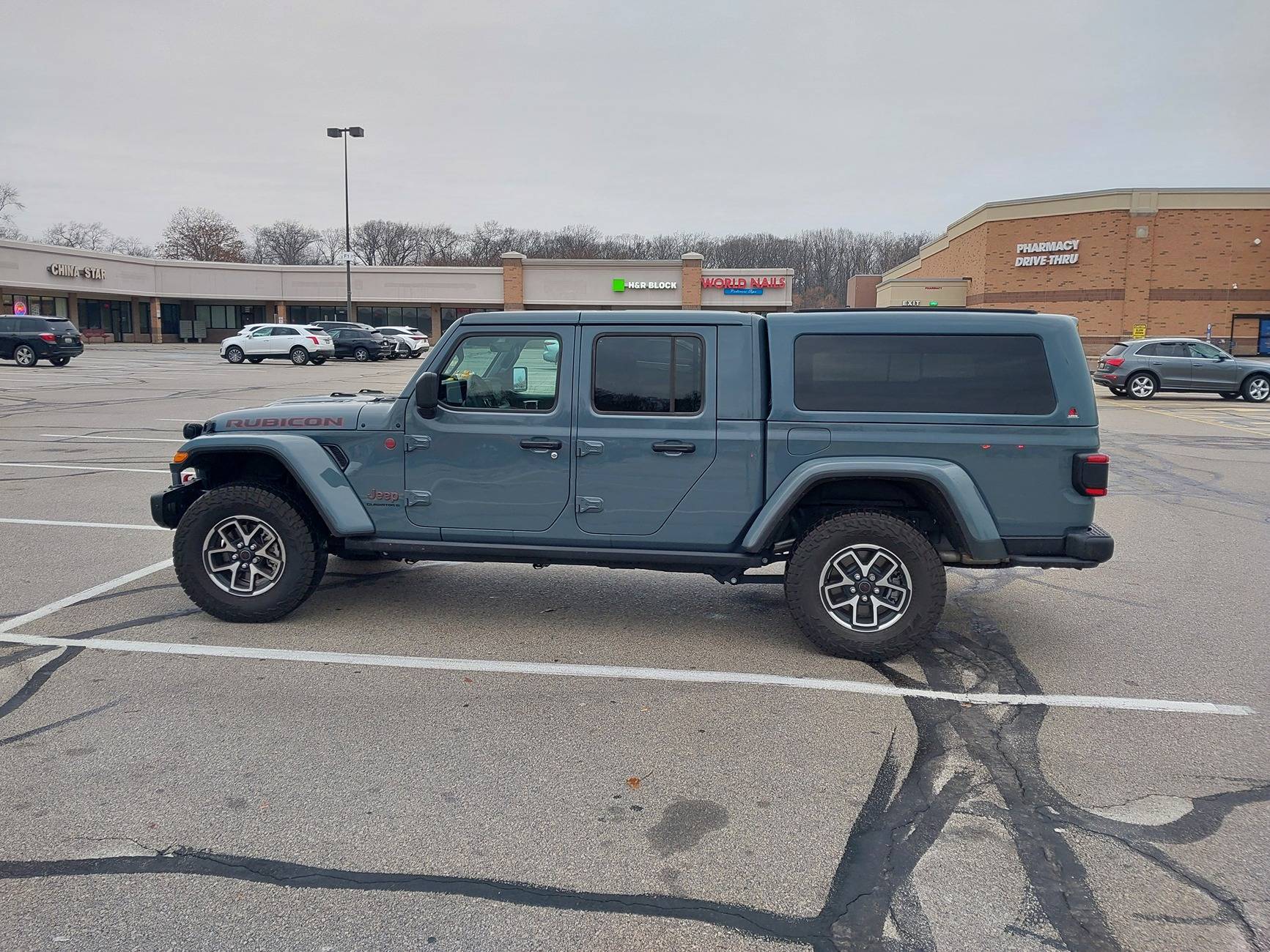 Jeep Gladiator Here's a few pics of my new Gladiator 20241226_155347