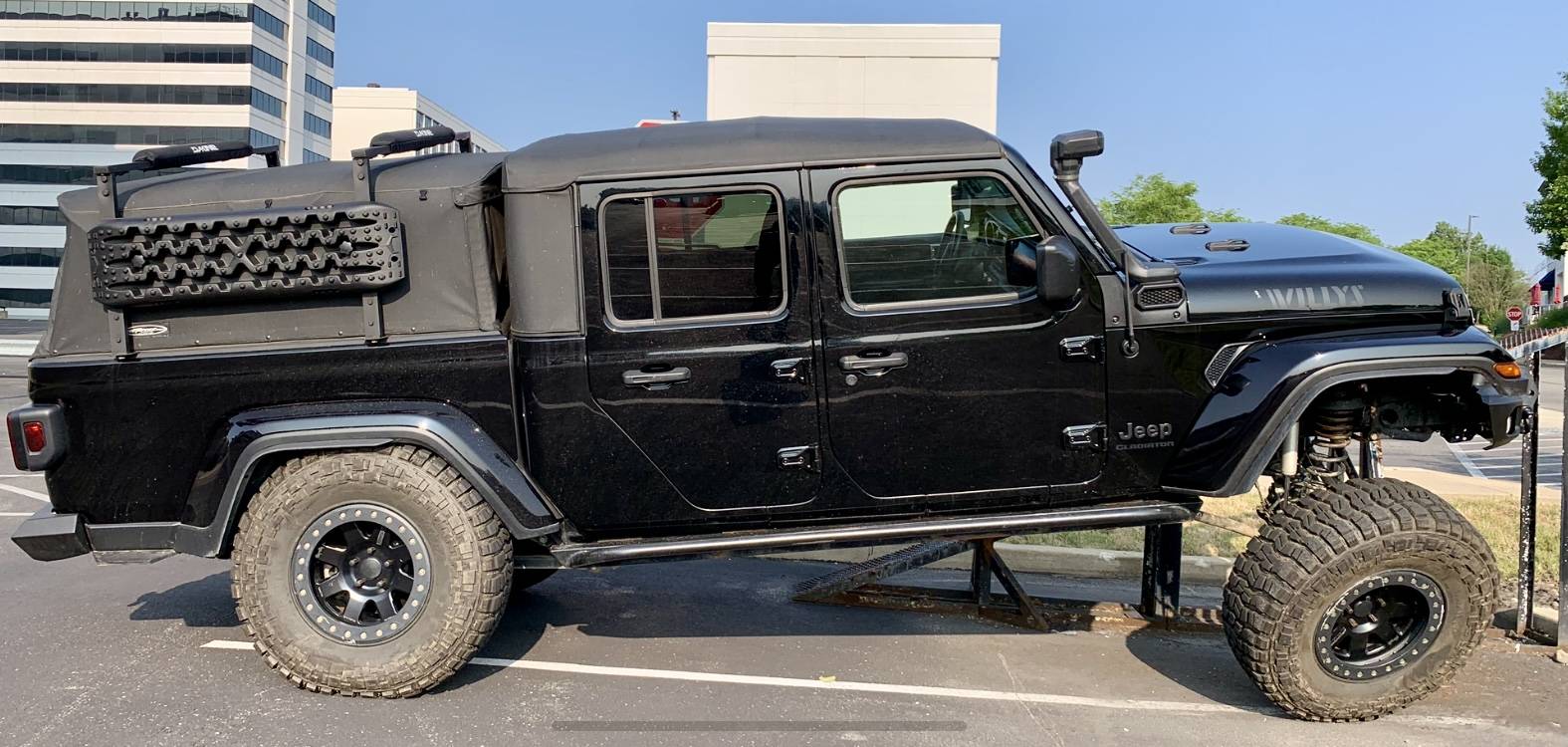 Jeep Gladiator Rear flex on RTI IMG_8882