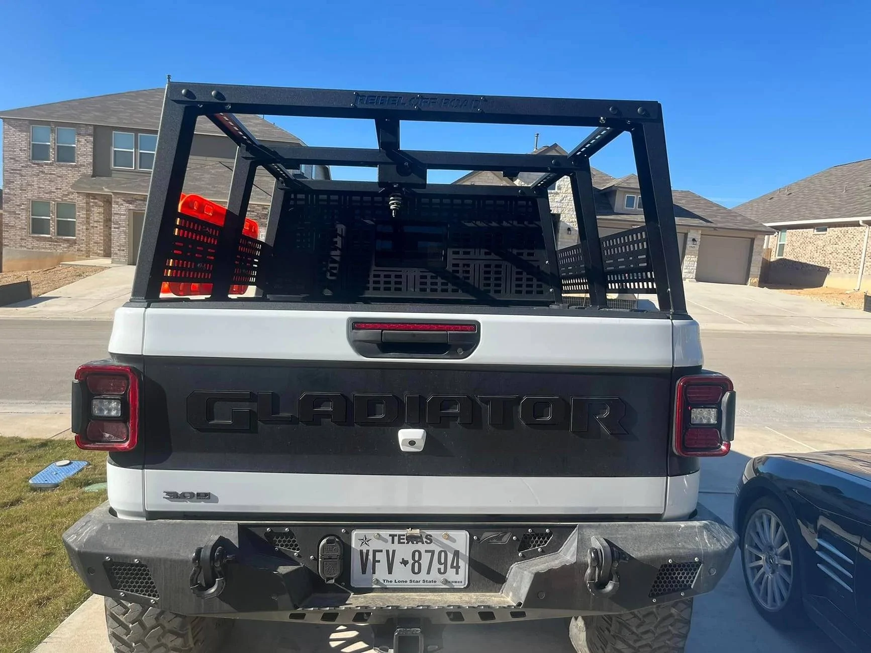 Jeep Gladiator Maximus Build back