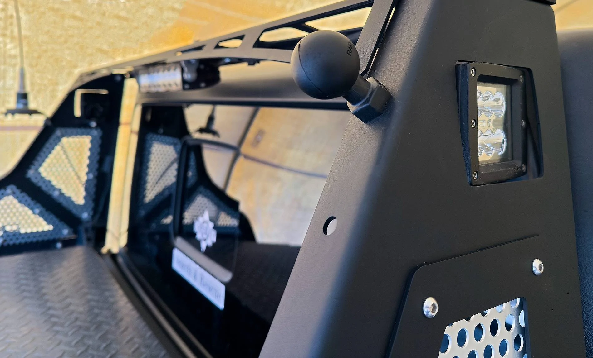 Jeep Gladiator Starlink Mini interior mount Starlink rack mount