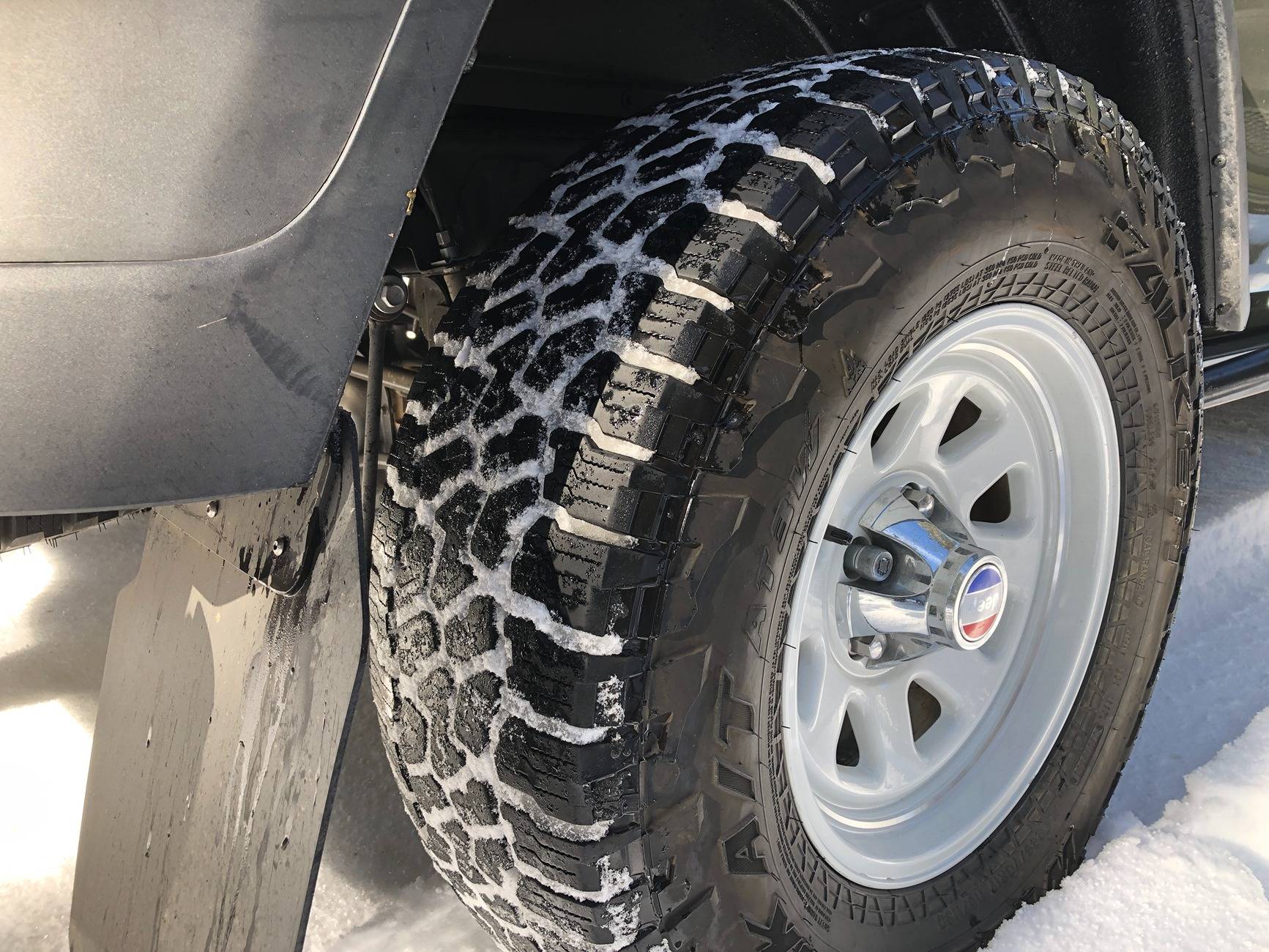 Jeep Gladiator x5 285/70r17 Falken Wildpeak At3W With Quadratec CJ Retro Wheels IMG_9195.JPG