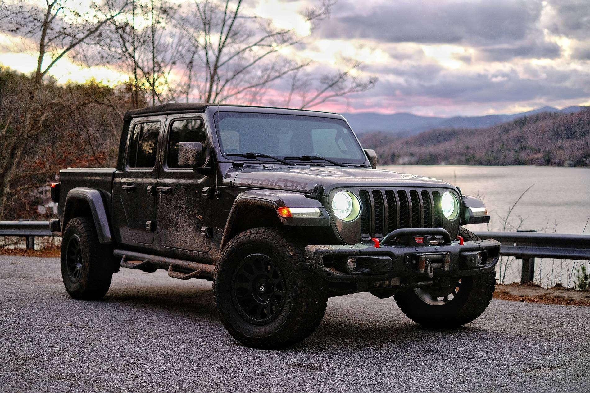 Jeep Gladiator My Gladiator came with 35s, I'm looking to downsize... trade? 1000009868
