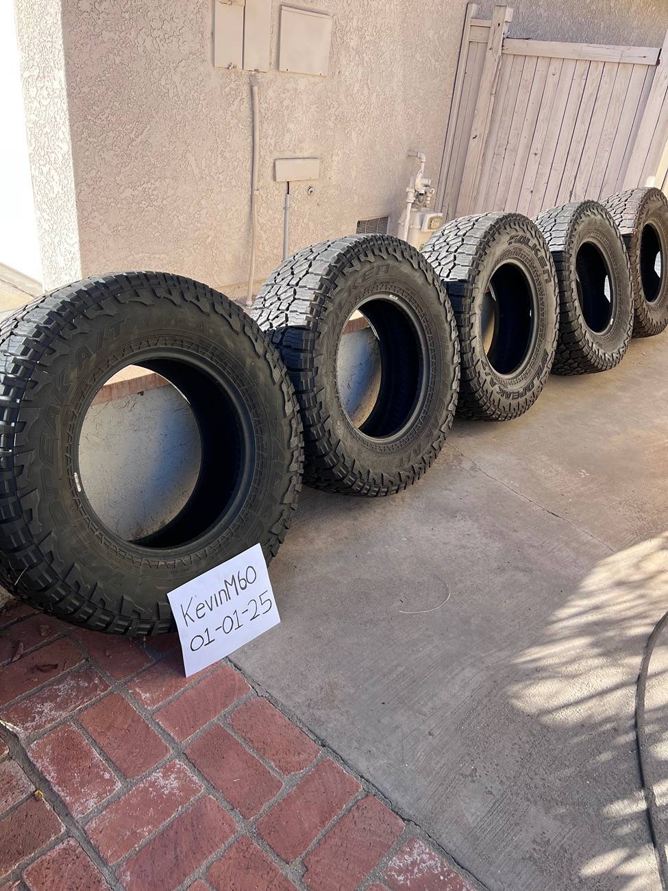 Jeep Gladiator Falken Wildpeak AT3w 285/70 R17 tires only IMG_2148