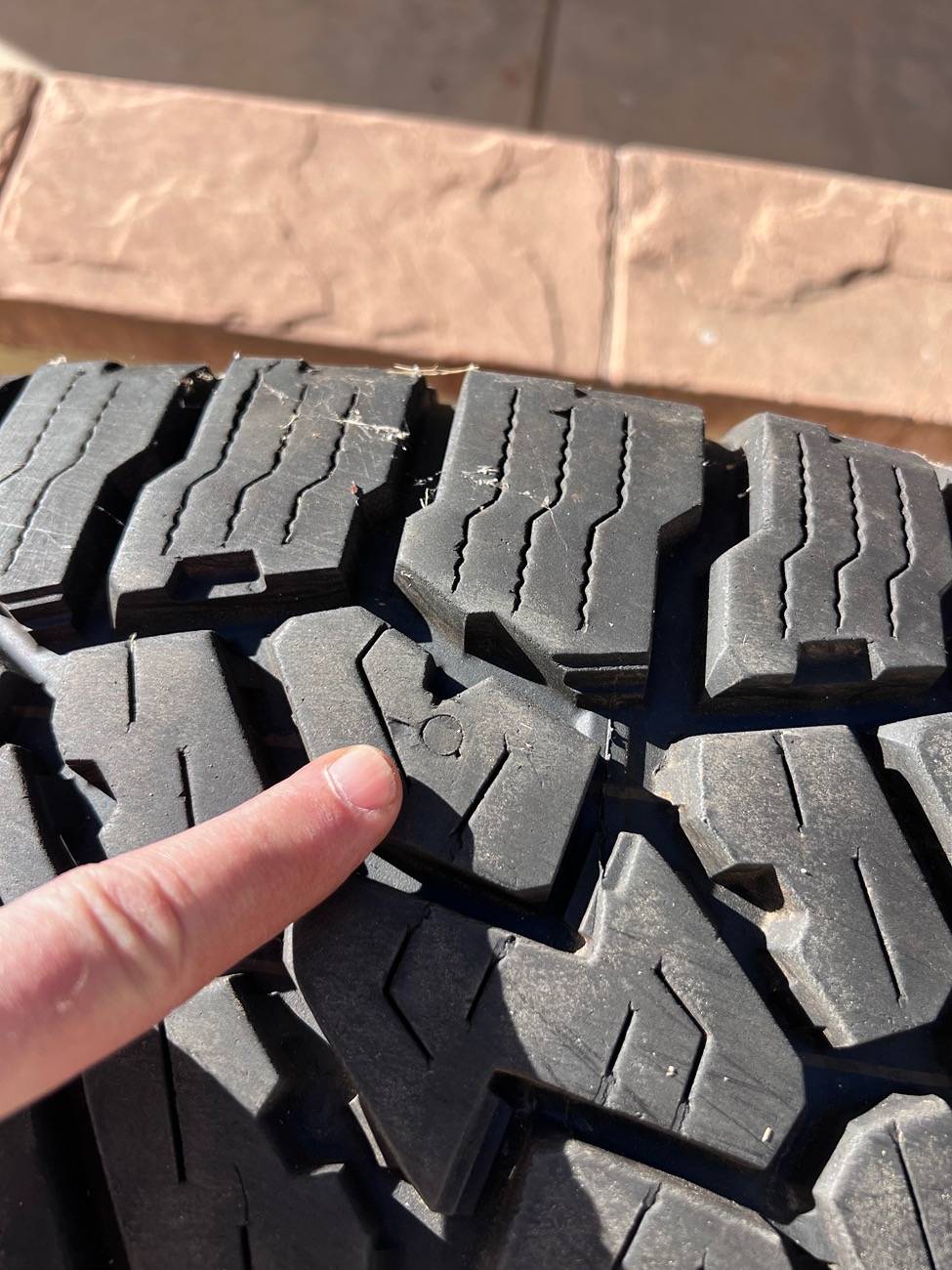 Jeep Gladiator Falken Wildpeak AT3w 285/70 R17 tires only IMG_2152