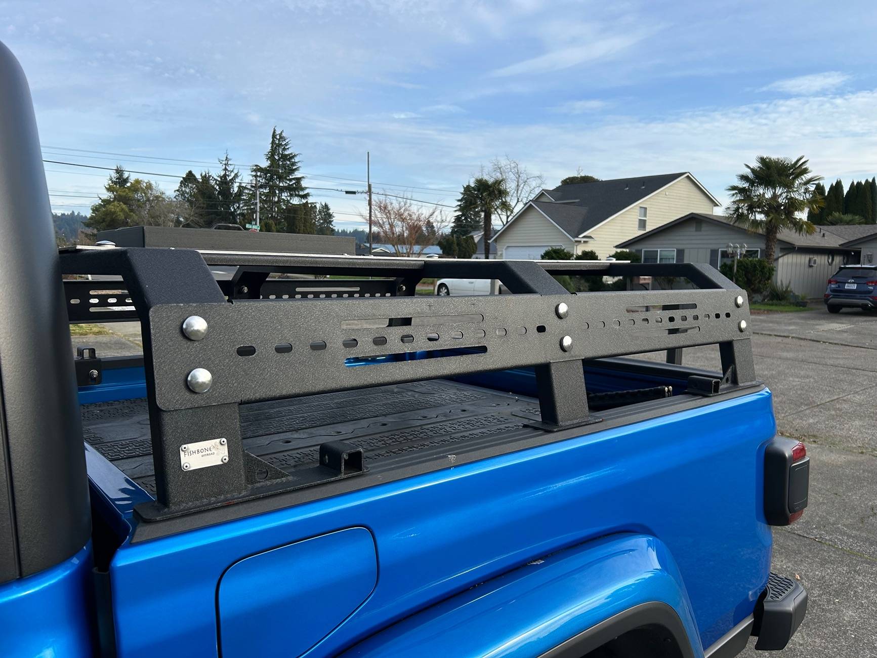 Jeep Gladiator F/S Fishbone O/R half Rack  $400.00 IMG_3226