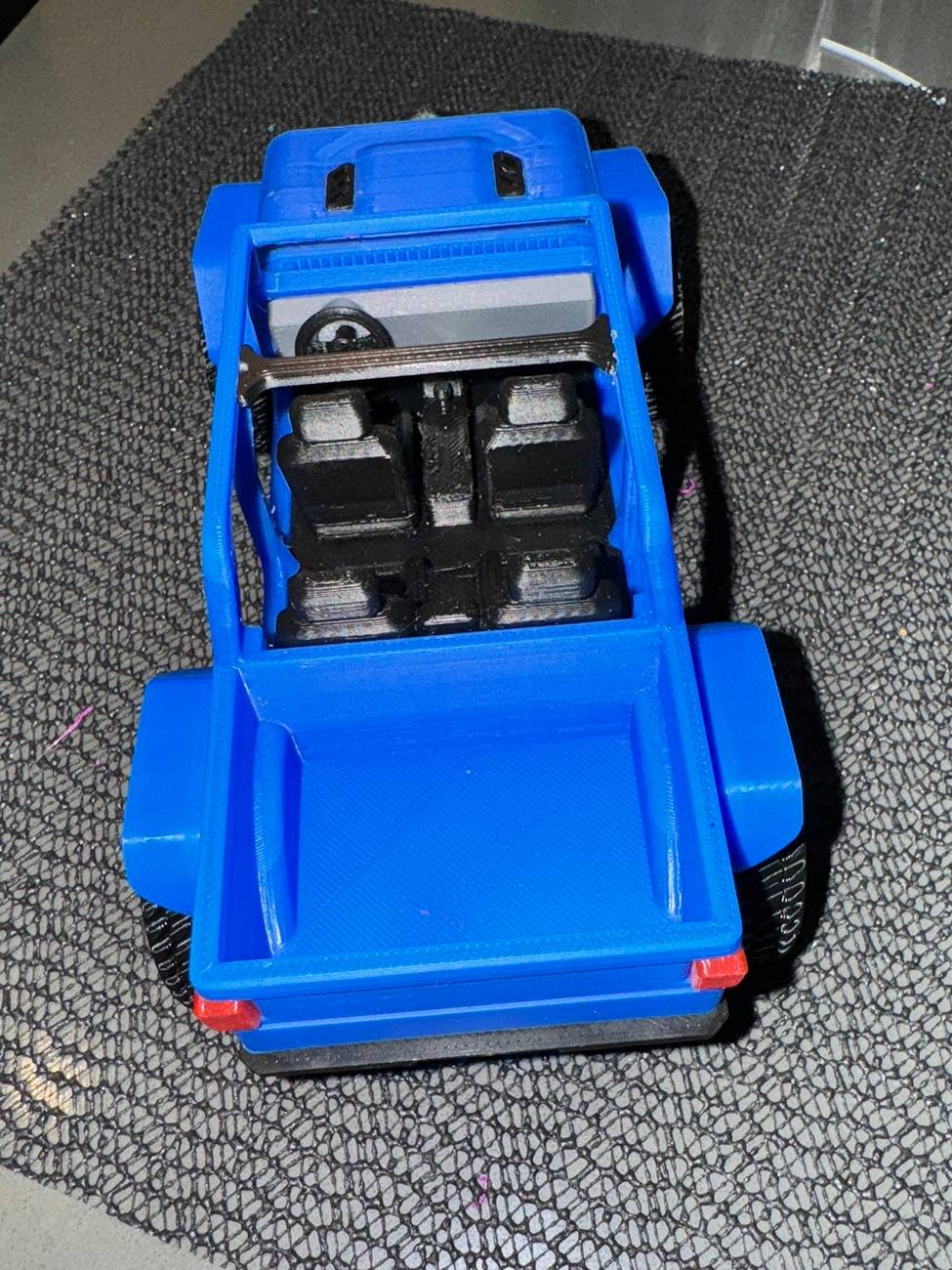 Jeep Gladiator Looking for scale model kit of JT 2024-08-30 15.32.34