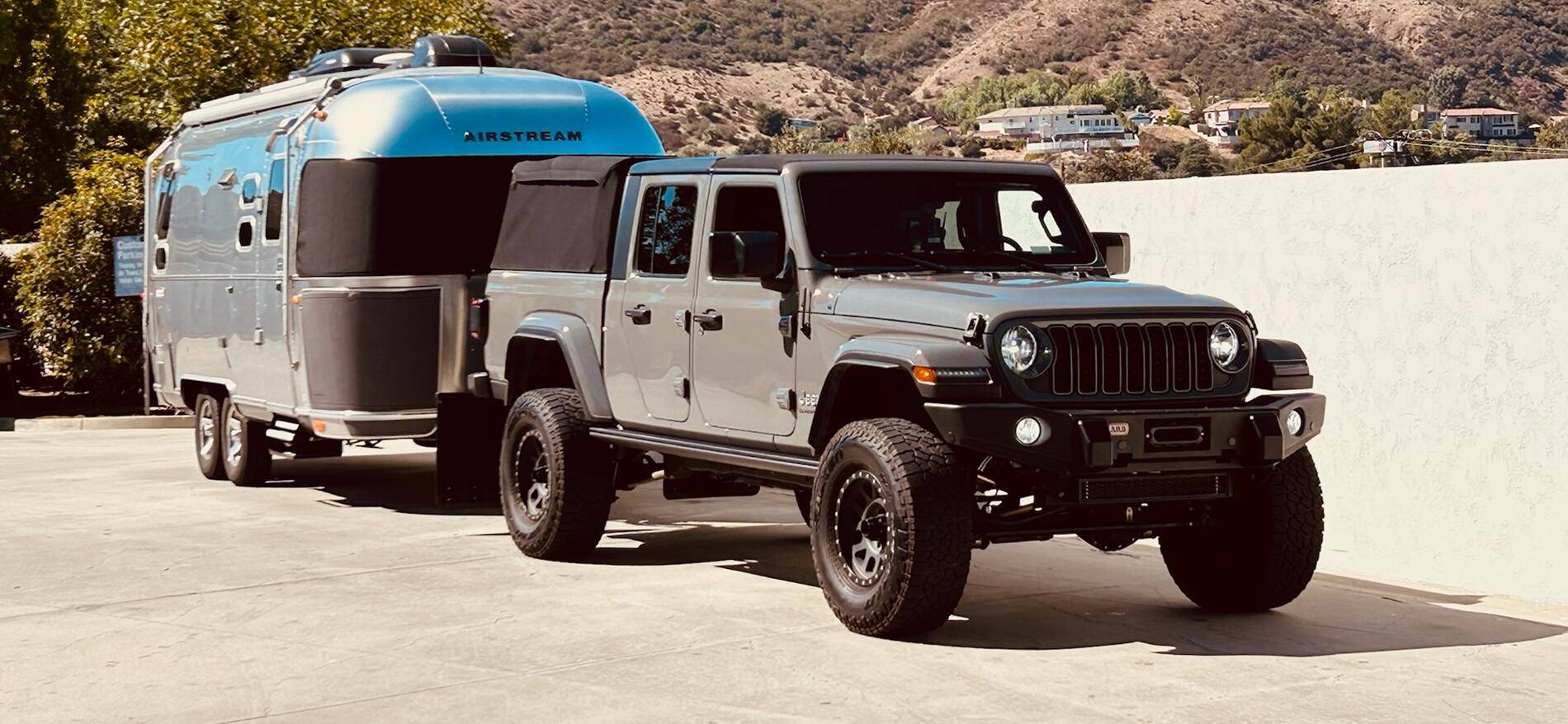 Jeep Gladiator Air bags or new springs? IMG_3875