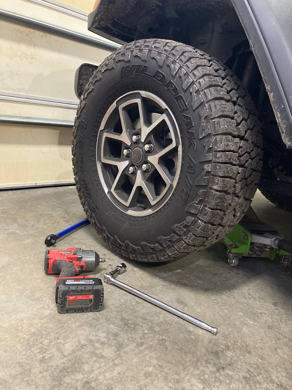 Jeep Gladiator 2024 Anvil Rubicon Family Adventure Daily Rig IMG_7775