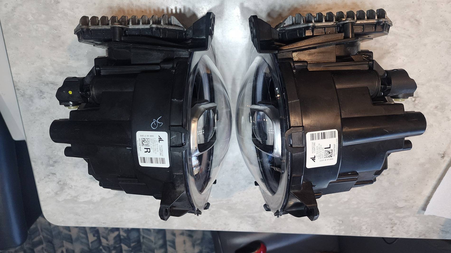 Jeep Gladiator looking for OEM LED headlights & front fender signals 20250105_091430